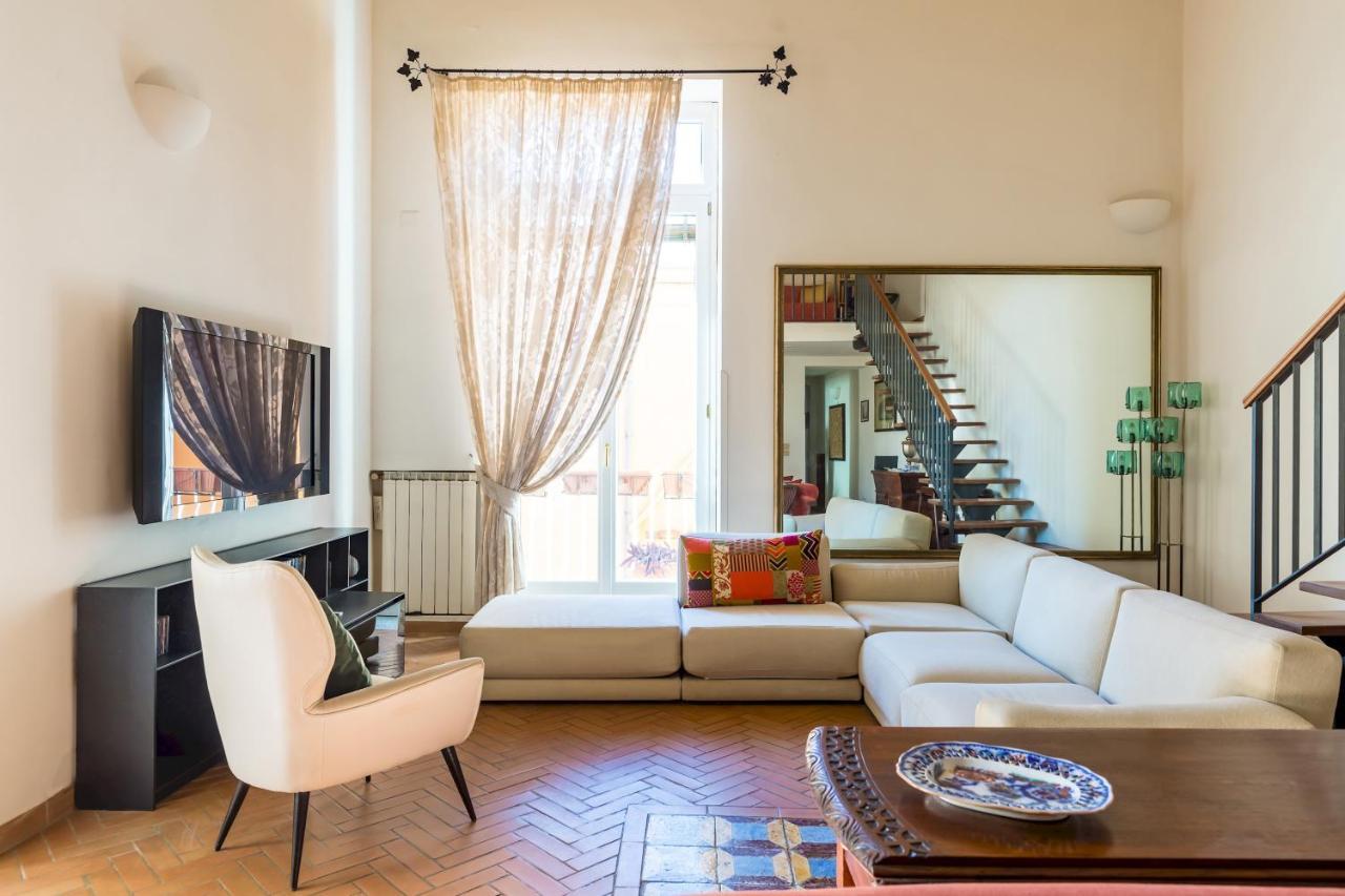Residenza Capano Charming House By Napoliapartments Dış mekan fotoğraf