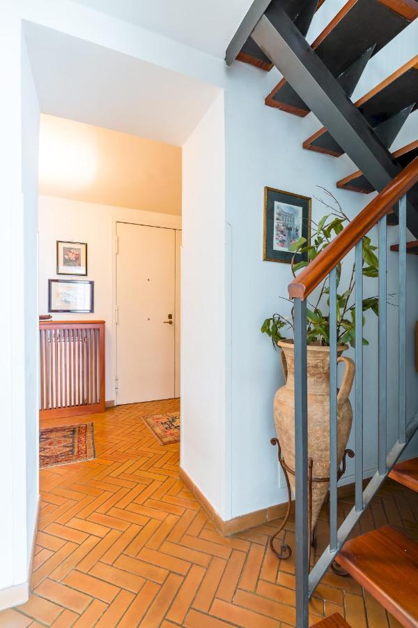 Residenza Capano Charming House By Napoliapartments Dış mekan fotoğraf